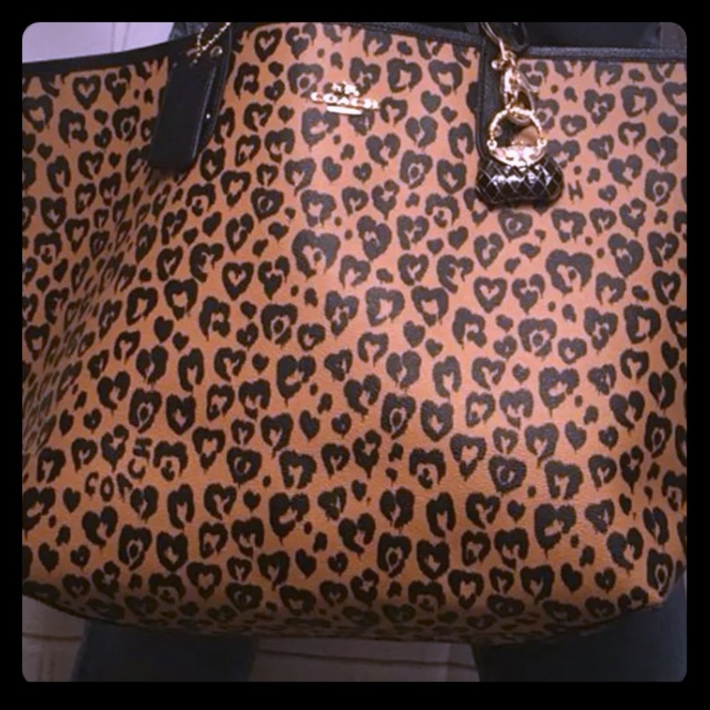 Coach animal print tote shoulder leopard black